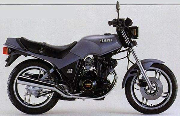 Yamaha XS250 DOHC