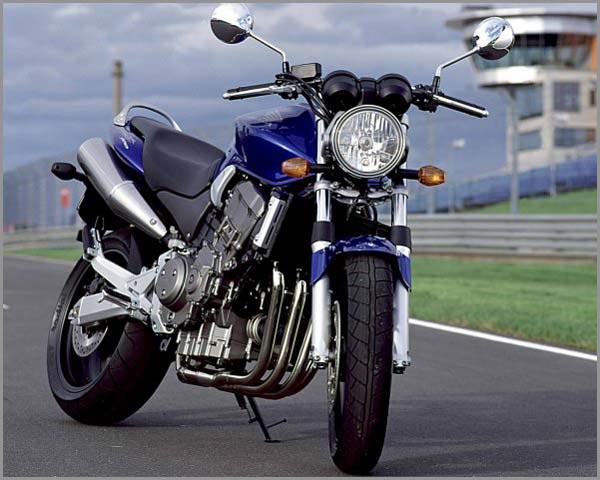 2002 Honda CB900F Hornet