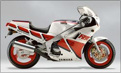 1987 Yamaha FZR1000 profile.jpg