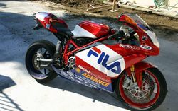 2004-Ducati-999R-FILA-Red-9218-3.jpg
