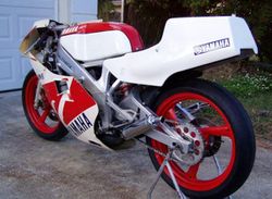 1987-Yamaha-TZ250T-White-5648-2.jpg