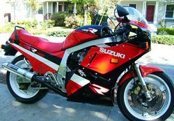 1988-Suzuki-GSXR-1100-Red-Black-3029-5.jpg