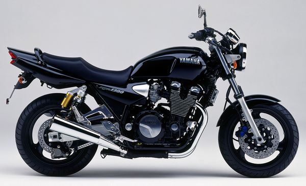1995 - 1998 Yamaha XJR 1200