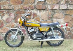 1972-Yamaha-DS7-Yellow-8818-3.jpg