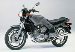 Yamaha-XZ-550.jpg