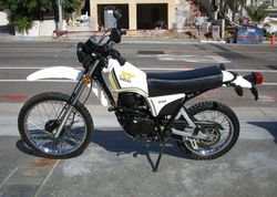 1983-Yamaha-XT200-White-4571-0.jpg