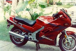 1991-Suzuki-GSX1100F-Red.jpg