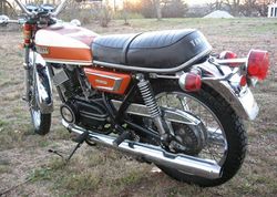 1971-Yamaha-R5-OrangeWhite-8186-2.jpg