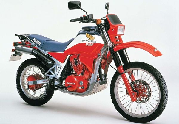 Honda XLV750