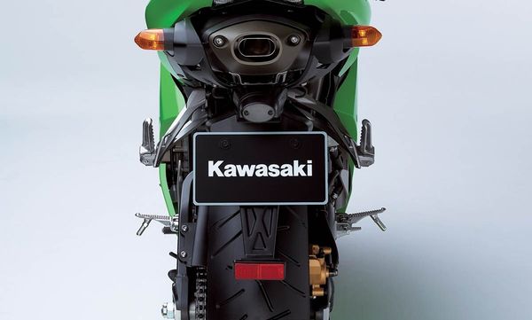 2005 Kawasaki Ninja ZX-6RR