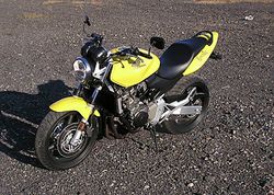 2004-Honda-CB599-Yellow-2.jpg