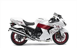 2007-Kawasaki-ZX-14-in-Special-Edition-Pearl-Crystal-White-right-side.jpg