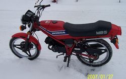 1982-Honda-MB5-Red-1558-2.jpg