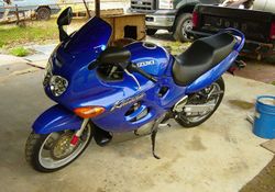 1998-Suzuki-GSX600F-Blue-8536-2.jpg