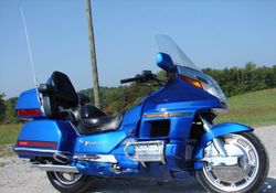 1996-Honda-GL1500A-Blue-2.jpg