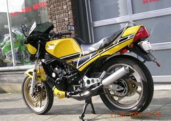 1984-Yamaha-RZ350L-Yellow-4610-1.jpg