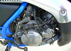 1990-Yamaha-TDR250-Blue-2.jpg