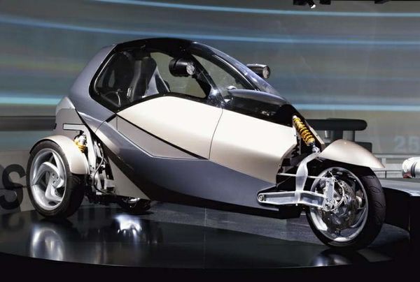 BMW Concept Clever & Simple