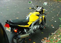 1999-Suzuki-GS500E-Yellow-2.jpg