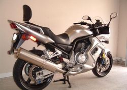 2003-Yamaha-FZ1-Silver-3.jpg