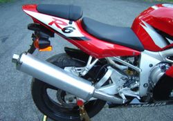 2002-Yamaha-YZF-R6-Red-9.jpg
