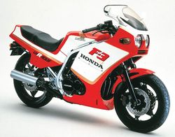 Honda-CBR-400R-85-endurance-f3-84.jpg