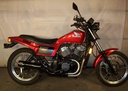 1984-Honda-VT500-Red-3862-3.jpg