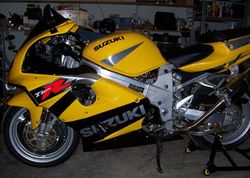 2002-Suzuki-TL1000R-Yellow-8894-4.jpg