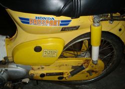 1981-Honda-C70-Yellow-6538-1.jpg