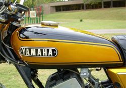 1972-Yamaha-DS7-Yellow-8818-7.jpg