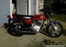 1977 Yamaha XS400 in Red