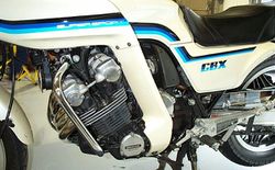 1982-Honda-CBX-WhiteBlue-0.jpg