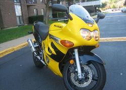 2003-Suzuki-GSX600F-Yellow144-3.jpg