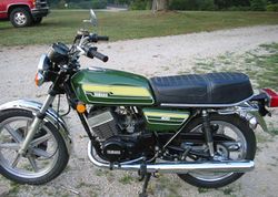 1976-Yamaha-RD400C-Green-1.jpg
