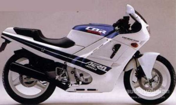 1987 Honda CBR 400 R
