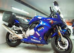 2003-Yamaha-FZ1-Blue-0.jpg