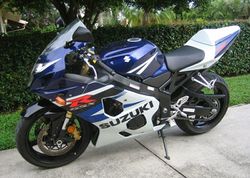 2004-Suzuki-GSX-R750-WhiteBlue-1.jpg