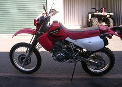 2004-Honda-XR650L-Red-1.jpg