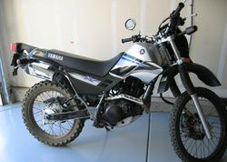 2005-Yamaha-XT225-Silver-3392-0.jpg