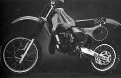 1982-Suzuki-RM250Z.jpg