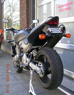 2004-Honda-CB600F-Black-7.jpg