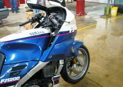 1991-Yamaha-FJ1200-Blue-6486-7.jpg