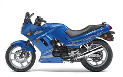 2007-Kawasaki-Ninja-250-in-Blue-left-side.jpg