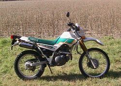1994-Yamaha-XT225-Serow-Green-0.jpg
