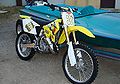 2004-Suzuki-RM125-Yellow-1.jpg