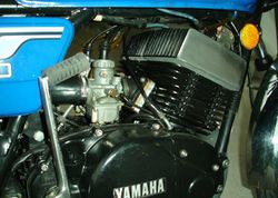 1977-Yamaha-RD400-Blue-4900-5.jpg