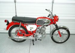 1968-Suzuki-B100P-Red-7558-4.jpg