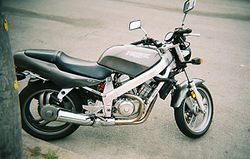 1988-Honda-NT650-Gray-3.jpg