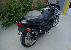1996-Yamaha-XJ600S-Black-2.jpg