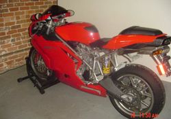2003-Ducati-749-Red-5707-3.jpg